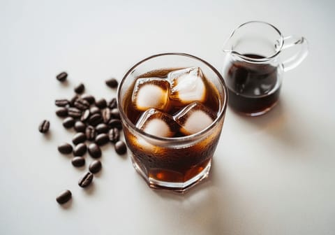 Das Cold Brew System für Zuhause: Die besten Geräte und DIY-Anleitungen für den Sommer