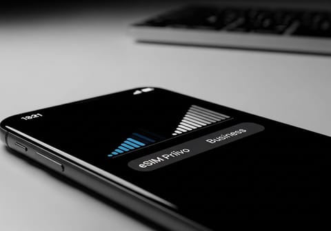 eSIM Dual-SIM einfach erklärt: Vorteile & Geräte