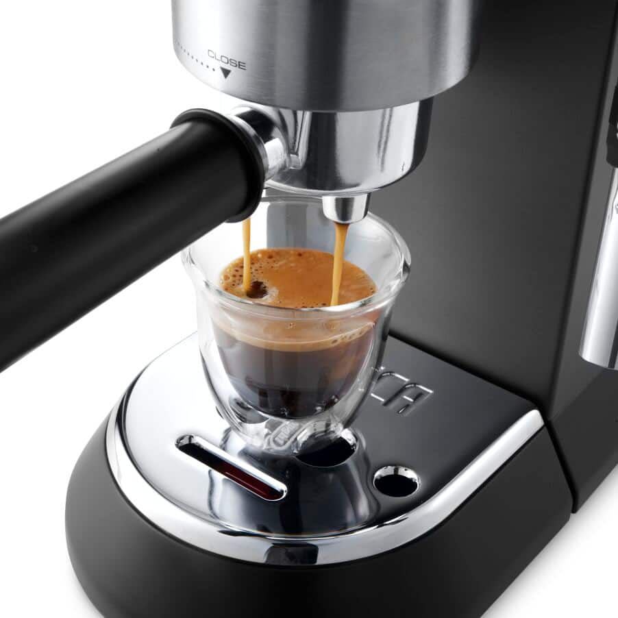 De'Longhi Dedica Style Black EC685.BK EX:4 Schwarz