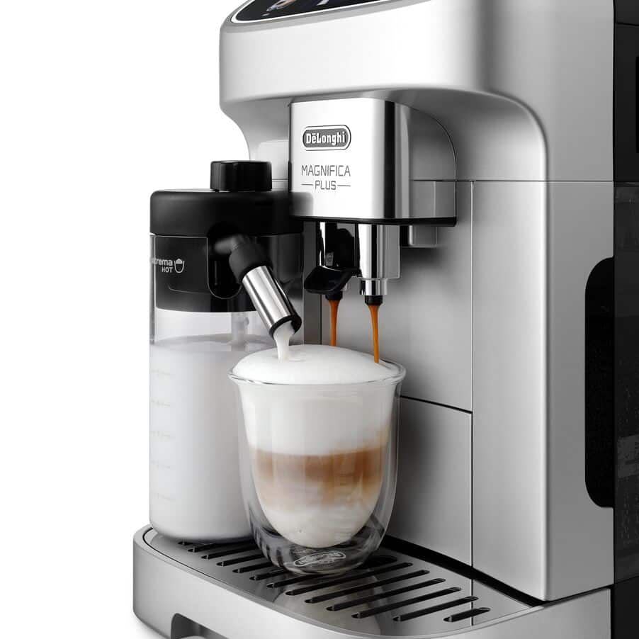De'Longhi Magnifica Plus Silver Black ECAM322.70.SB Silber