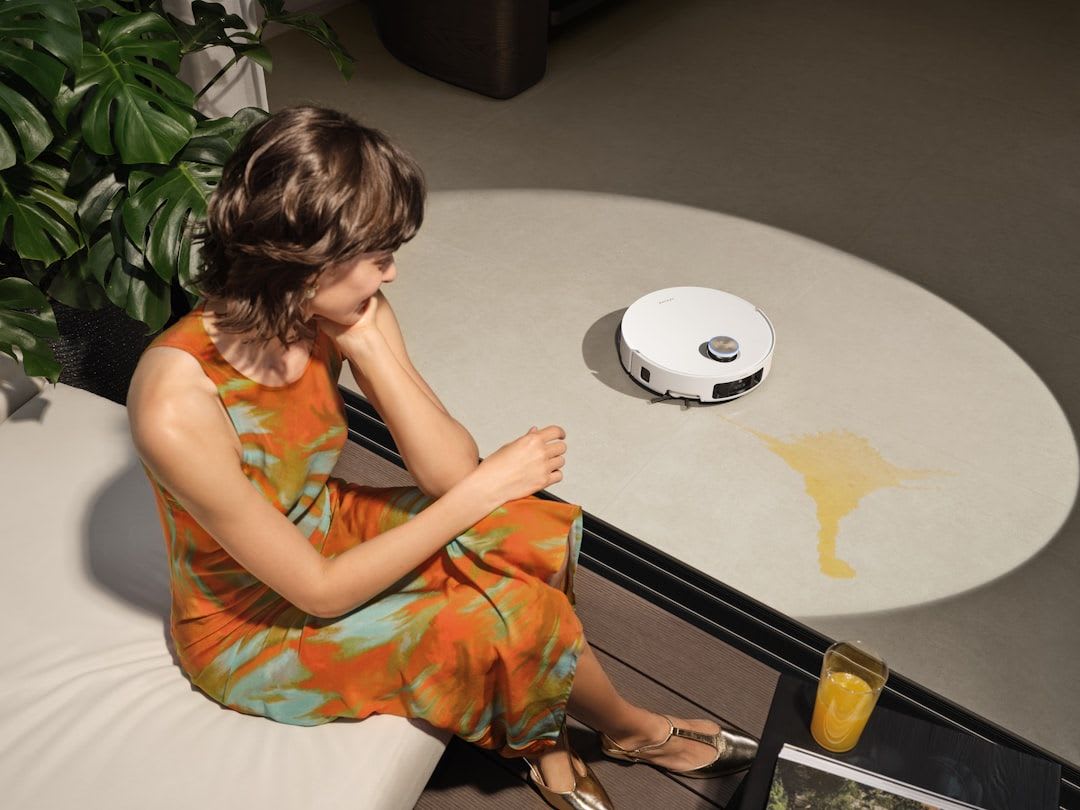 Die Wischmopps des Dreame L10s Ultra Gen 3 werden in der Station mit Heißwasser für maximale Hygiene gereinigt. | Foto: Dreame Vacuum Cleaner