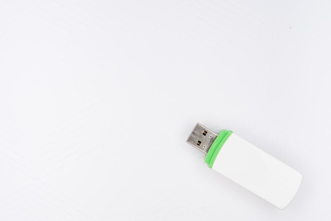 Nahaufnahme der USB-A und USB-C Anschlüsse an einer modernen Laptop-Dockingstation. | Foto: Markus Winkler